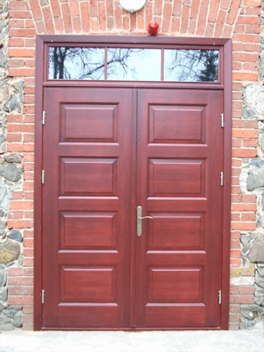 наружная деревянная дверь